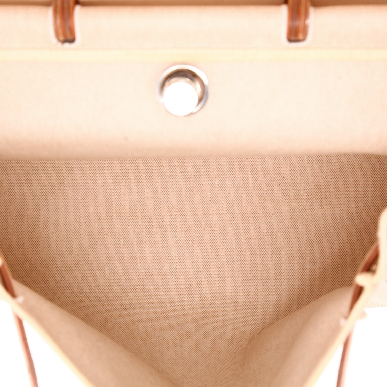 Hermès  Herbag handbag  in beige canvas  and Hunter cowhide - Detail D3