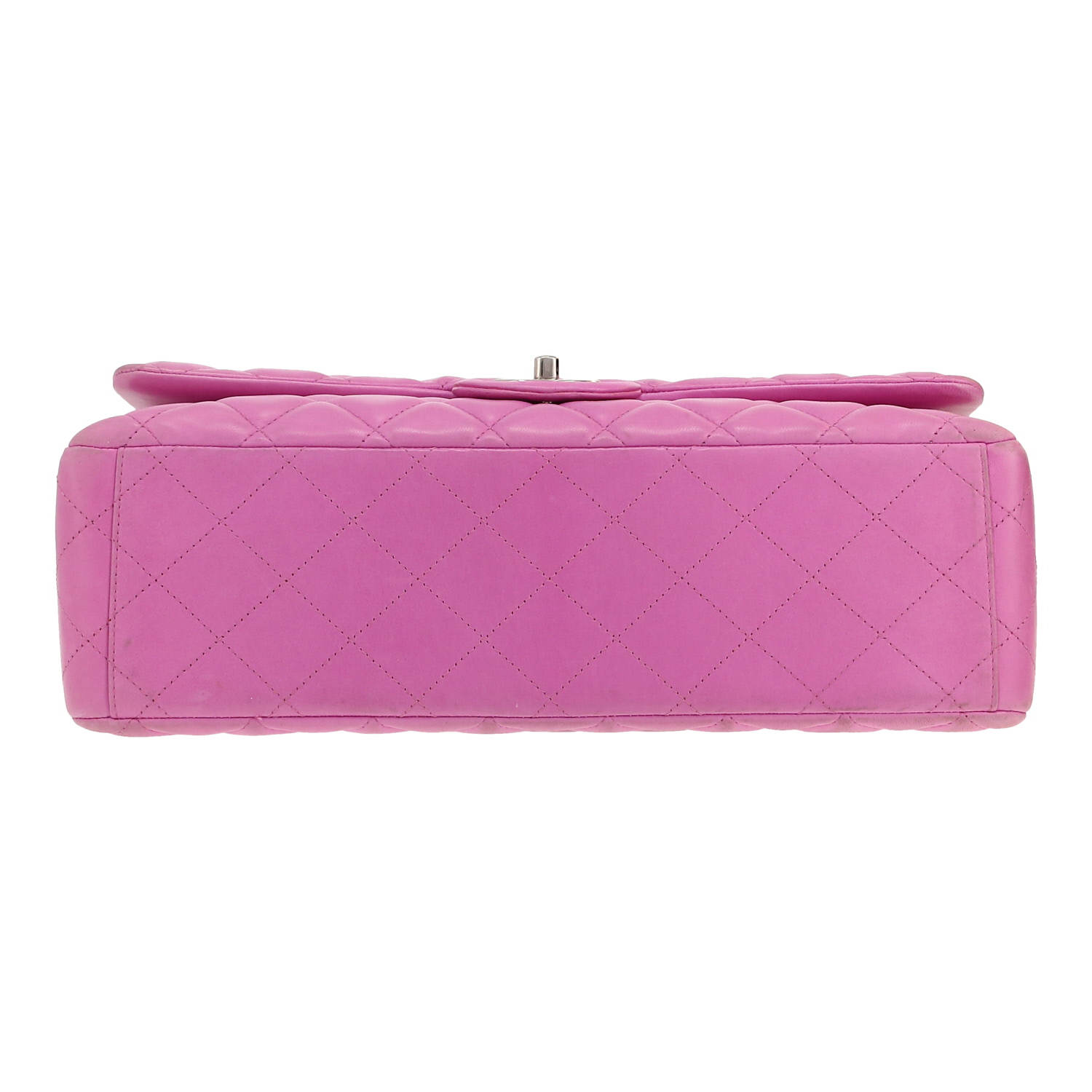 Chanel  Timeless Maxi Jumbo shoulder bag  in pink quilted leather - Detail D1