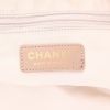 Sac à main Chanel   en toile siglée beige - Detail D2 thumbnail