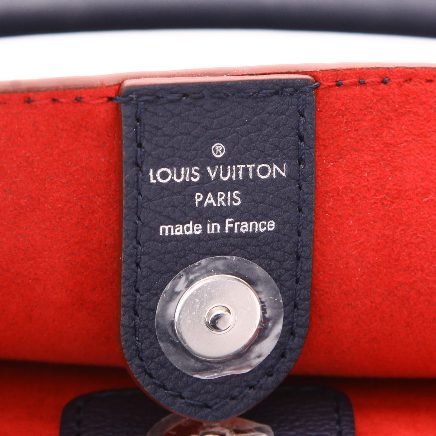 Sac à main Louis Vuitton  Lockme en cuir grainé bleu - Detail D2