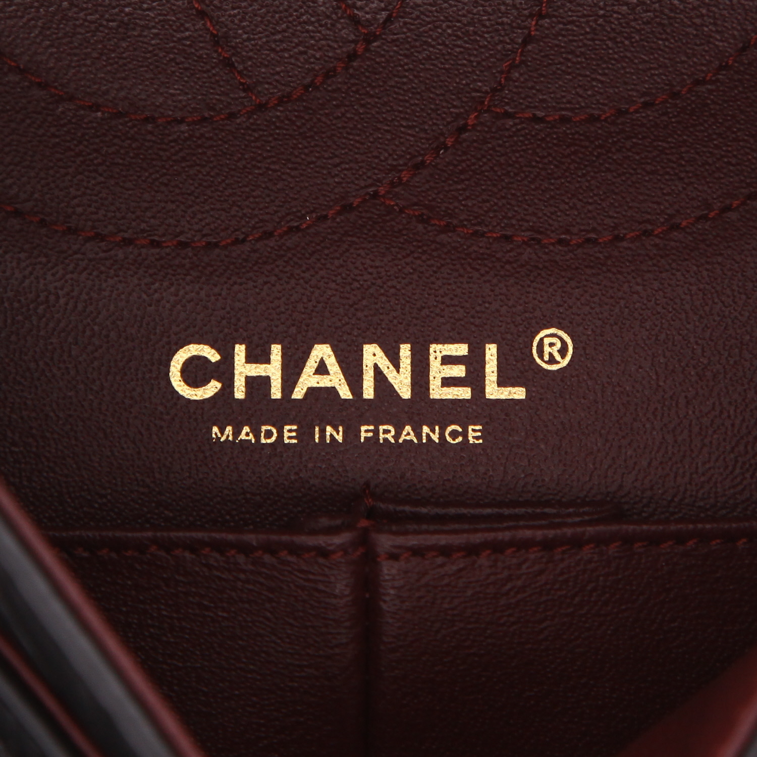 Chanel  2.55 shoulder bag  in black quilted leather - Detail D2