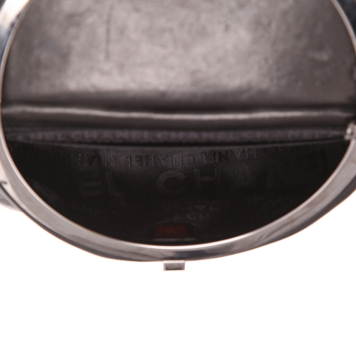 Bolso joya Chanel  Editions Limitées en charol acolchado negro y cuero negro - Detail D3