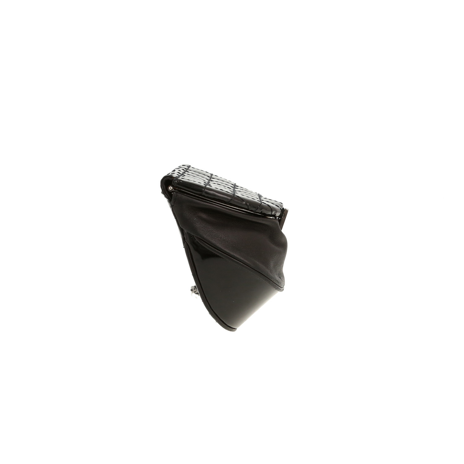 Chanel Editions Limitées clutch in black patent quilted leather and black leather - Detail D5