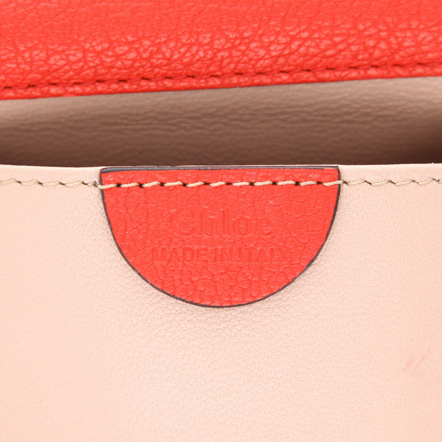 Sac bandoulière Chloé  Elsie en cuir rouge - Detail D2