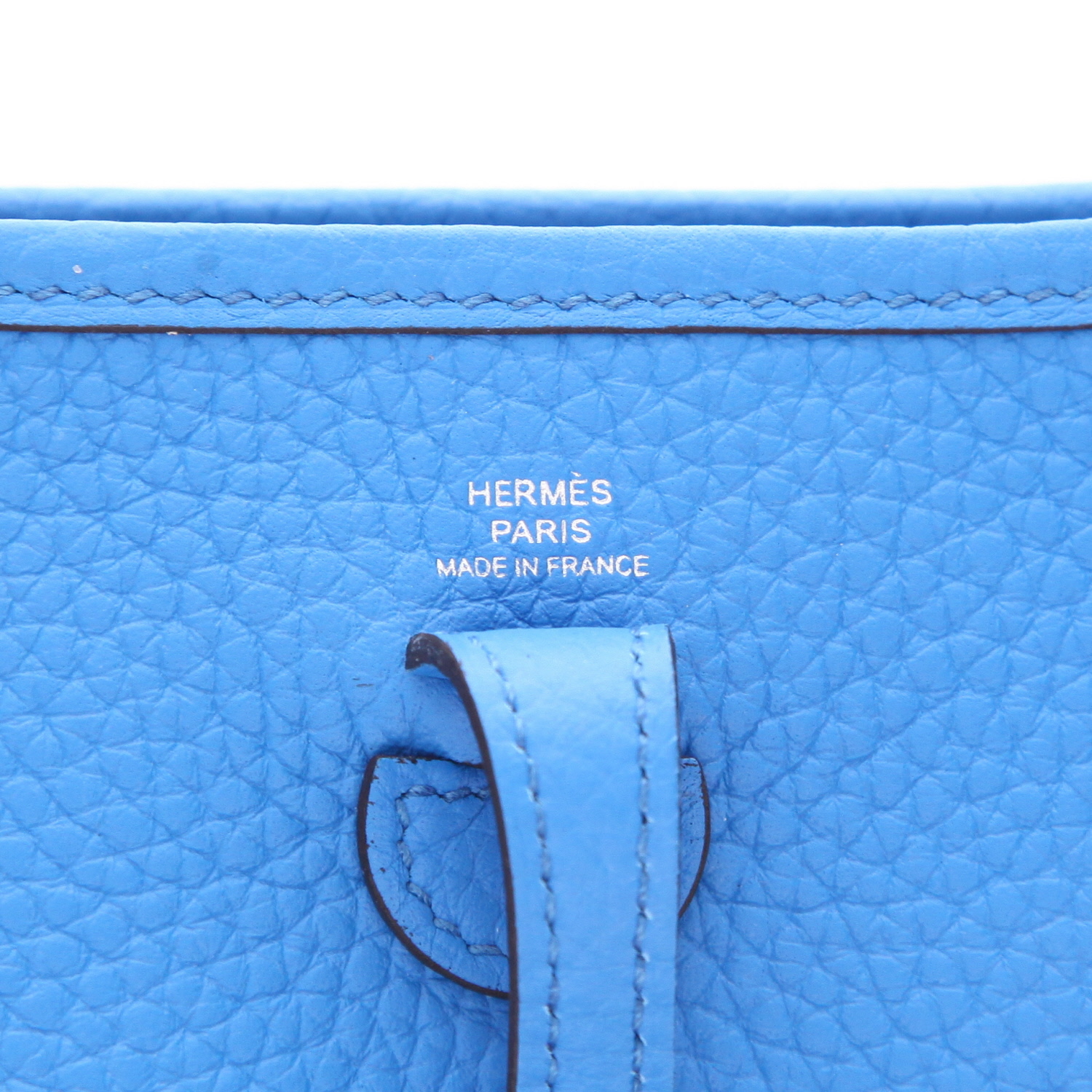 Hermès  Mini Evelyne shoulder bag  in Bleu Hydra leather taurillon clémence - Detail D2