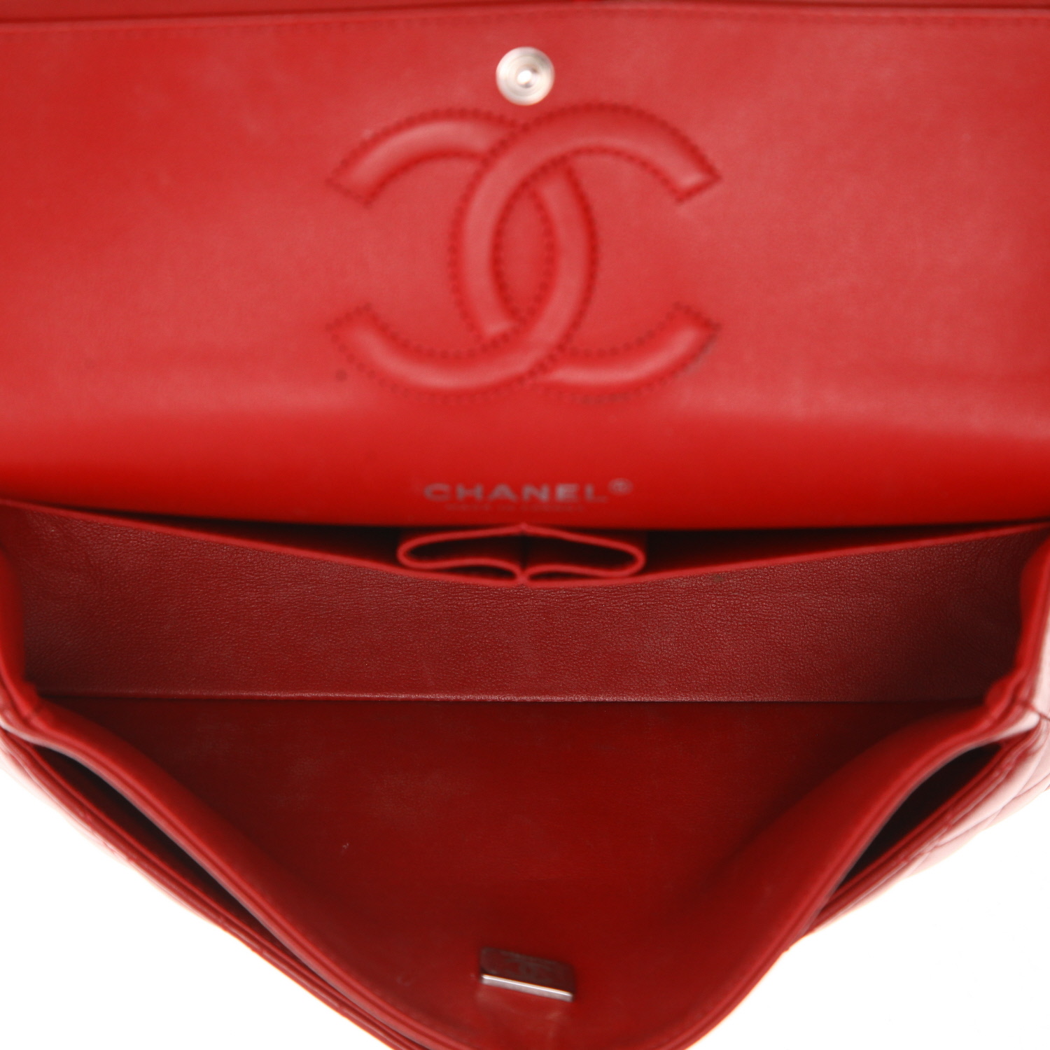 Chanel  Timeless Classic handbag  in red quilted leather - Detail D3