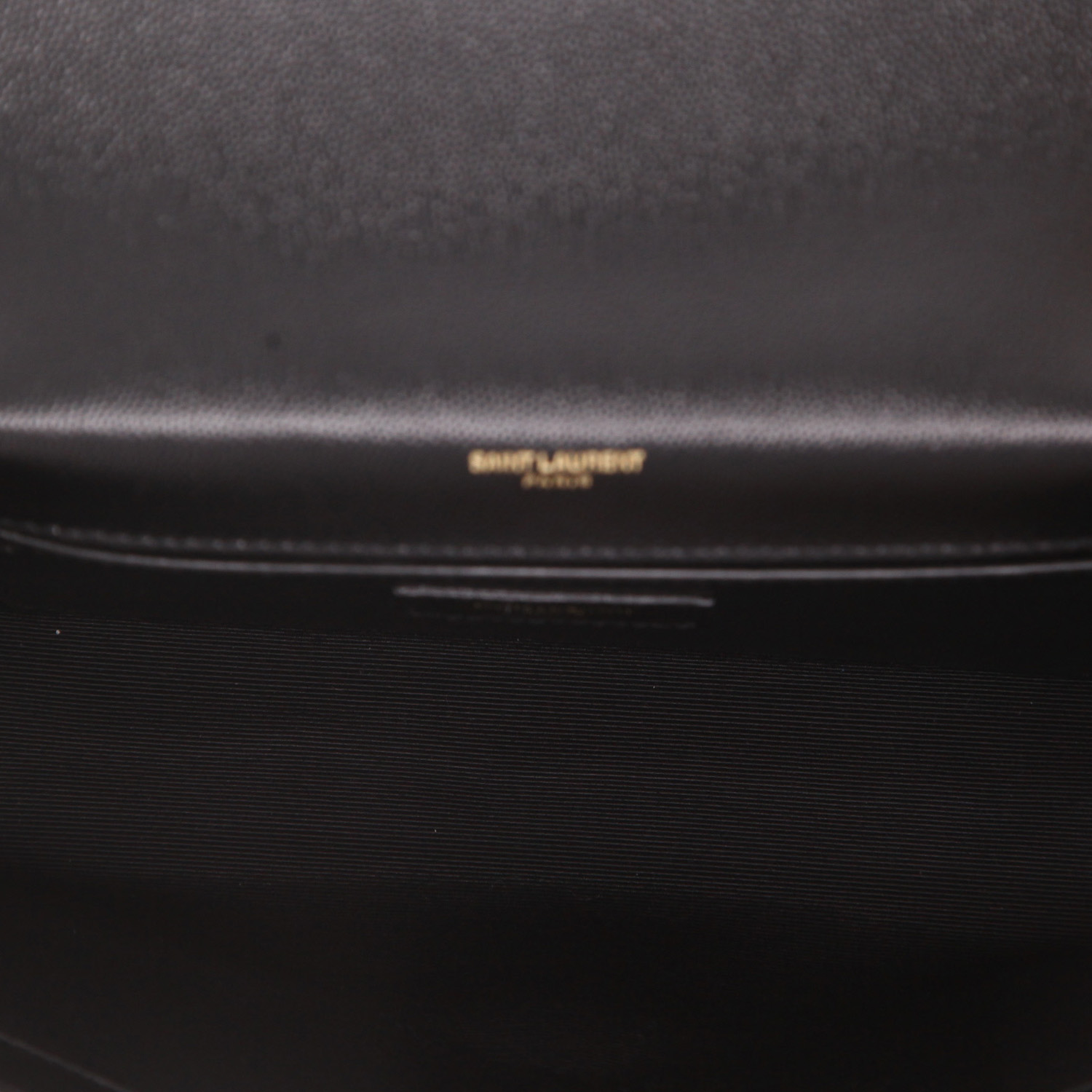 Borsa a tracolla Saint Laurent  Kate modello medio  in pelle martellata nera - Detail D3