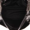 Saint Laurent  Niki medium model  shoulder bag  in black leather - Detail D3 thumbnail