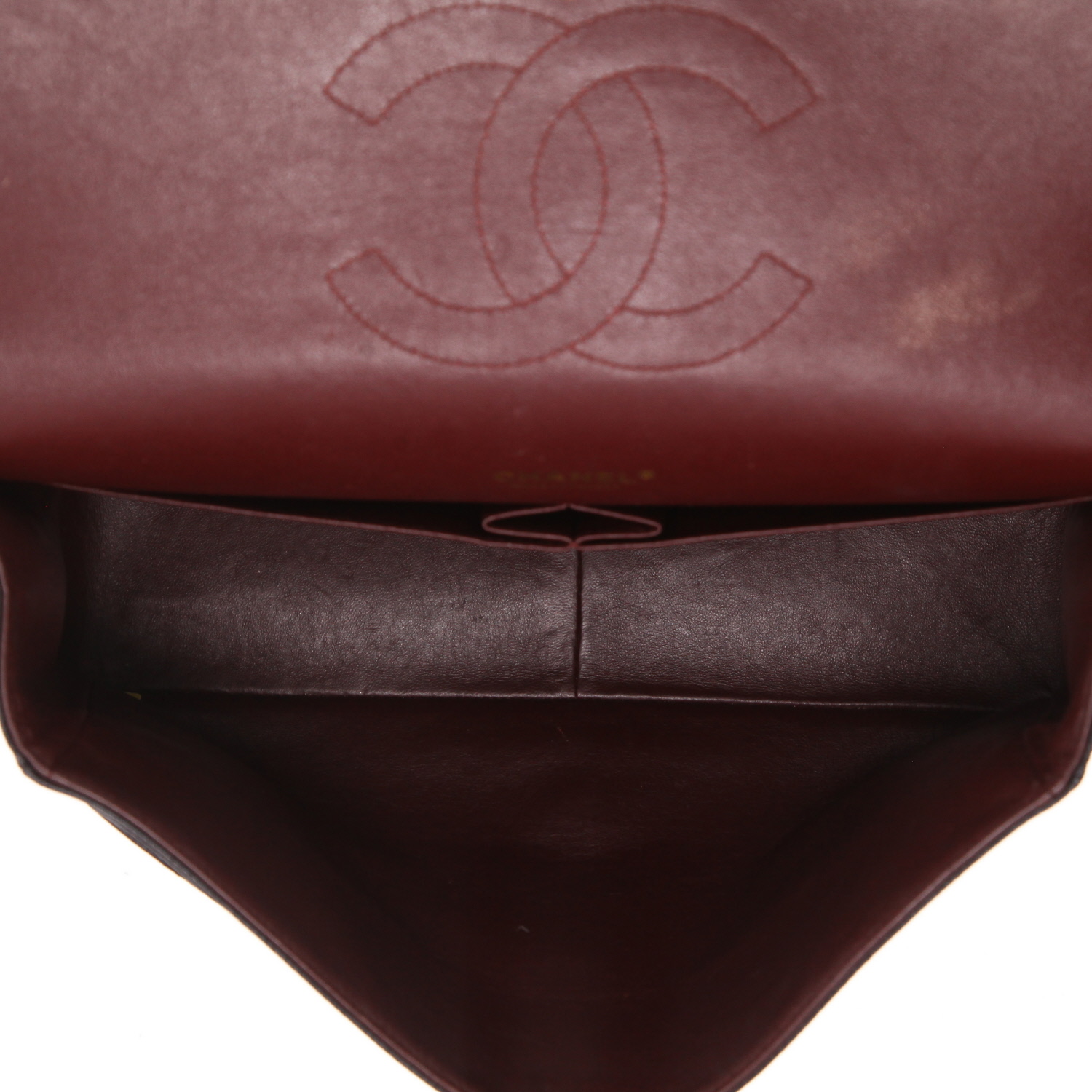 Borsa a tracolla Chanel  Timeless Maxi Jumbo in pelle martellata e trapuntata nera - Detail D3