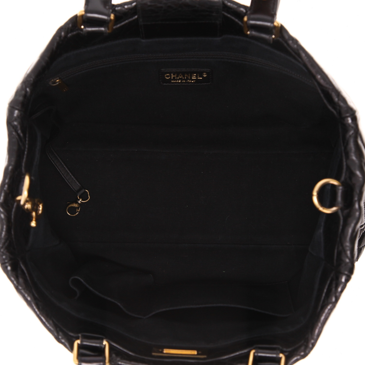 Chanel   shopping bag  in black quilted leather - Detail D3