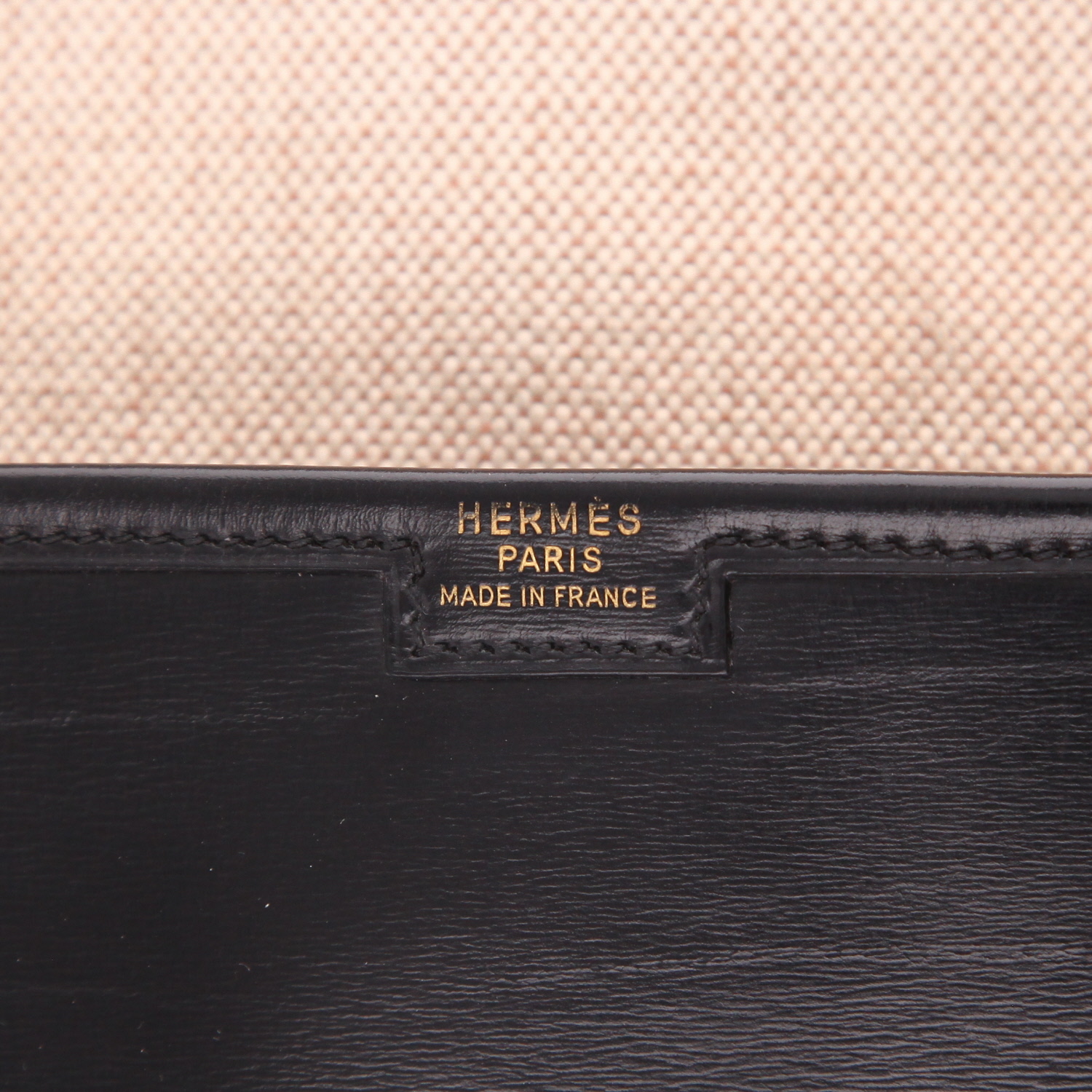 Hermès  Jige pouch  in black box leather - Detail D2