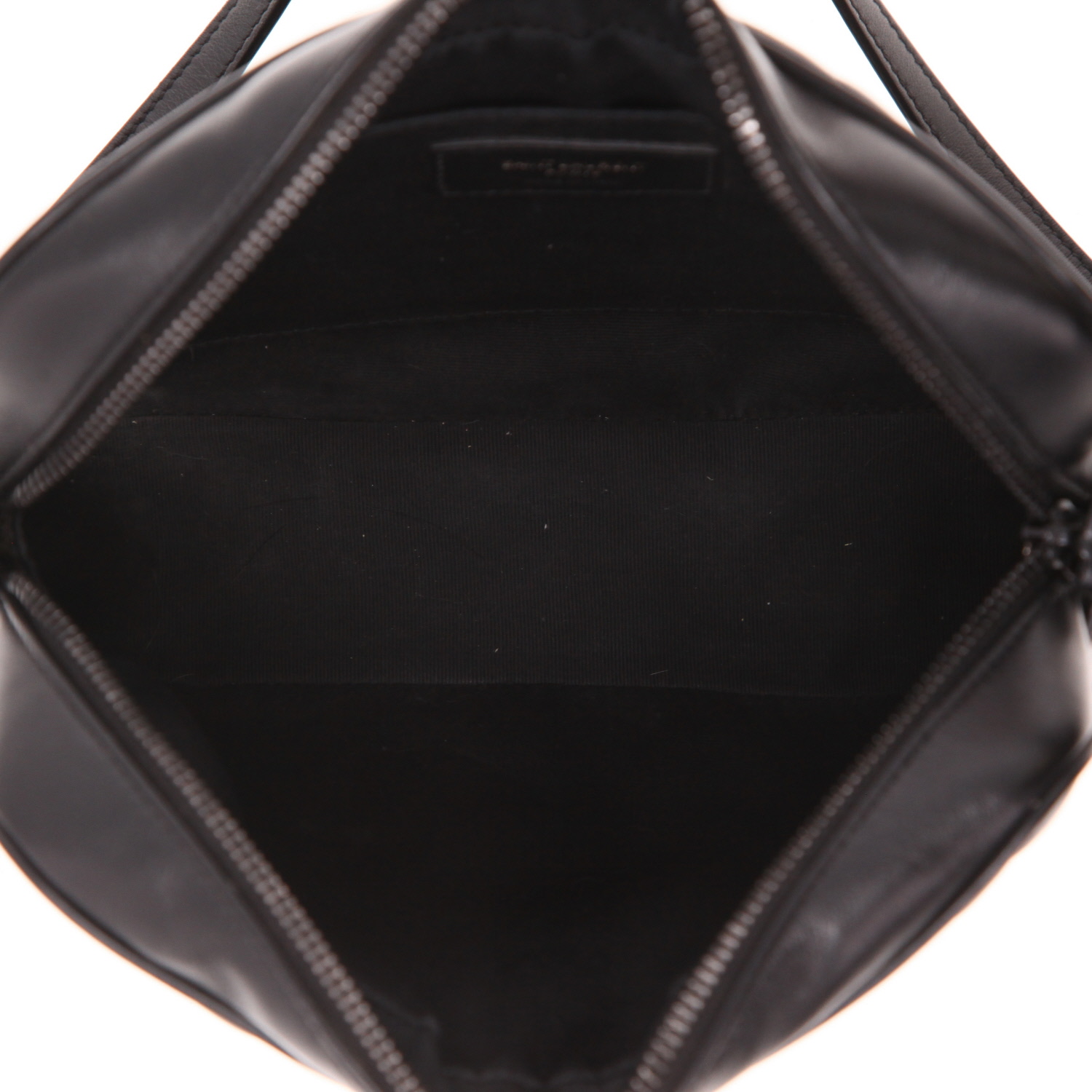 Sac bandoulière Saint Laurent  Lou Sac Caméra en cuir matelassé chevrons noir - Detail D3