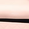 Saint Laurent  Envelope medium model  shoulder bag  in beige grained leather - Detail D2 thumbnail