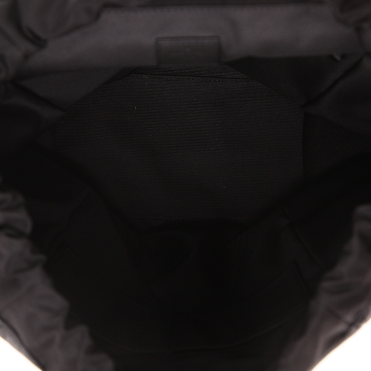 Louis Vuitton  Discovery backpack  in black monogram leather - Detail D3