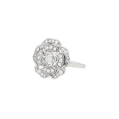 Chanel Bouton de Camélia ring in white gold and diamonds