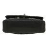 Bolso de mano Chanel  Timeless Petit en cuero acolchado negro - Detail D1 thumbnail