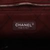 Shopping bag Chanel   in pelle martellata nera - Detail D2 thumbnail