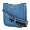 Borsa a tracolla Prada   in pelle martellata blu - 00pp thumbnail