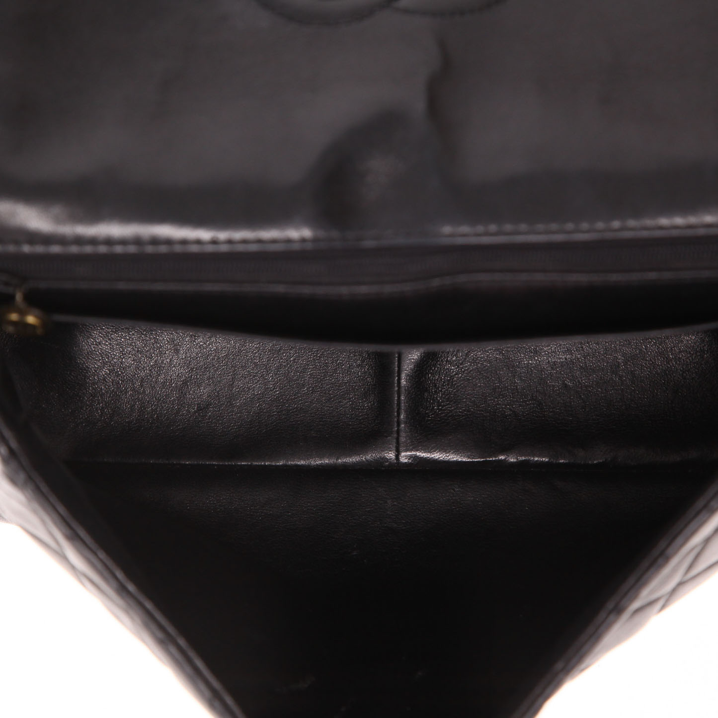 Chanel  Vintage shoulder bag  in black quilted leather  and resin - Detail D3