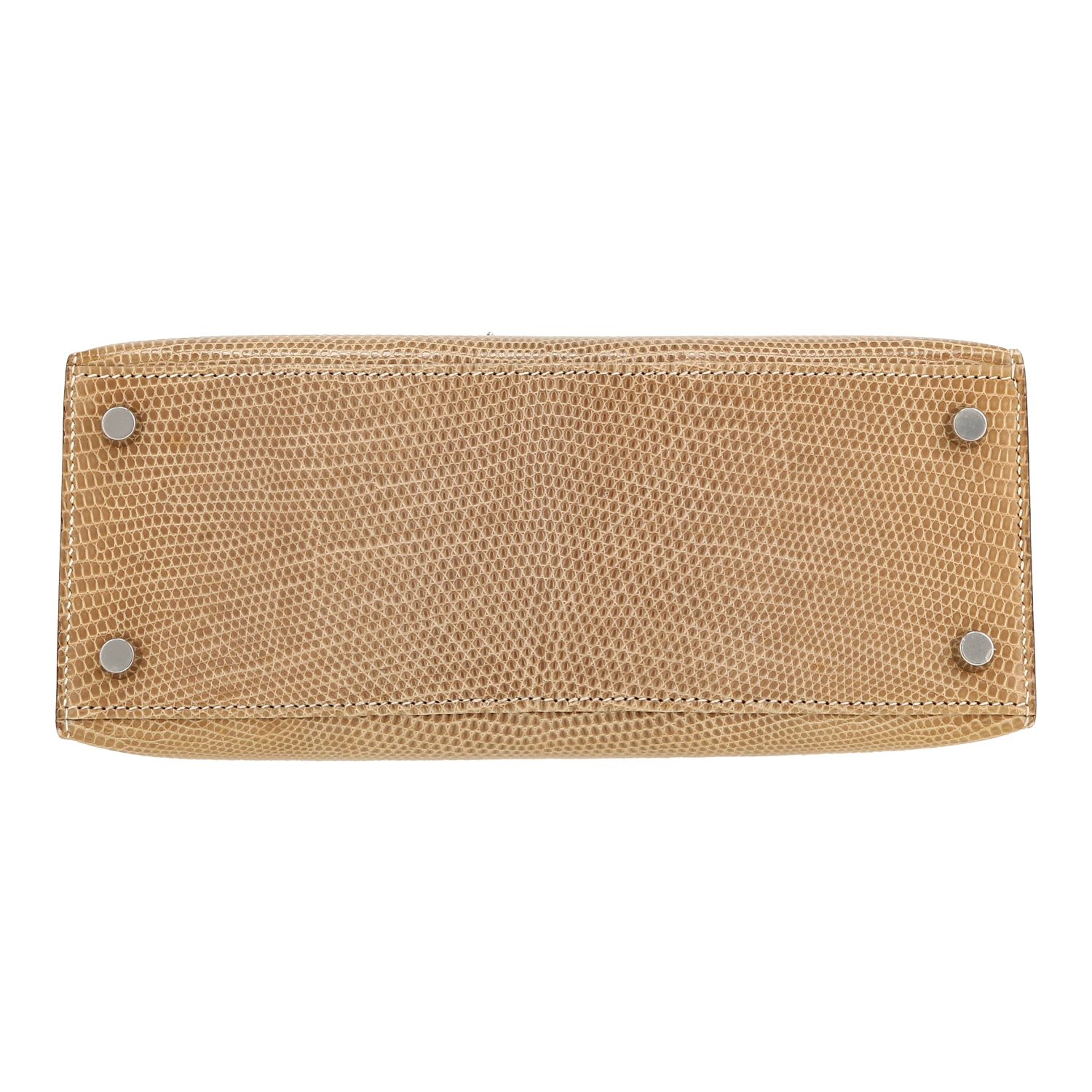 Hermès  Kelly 25 cm handbag  in beige lizzard - Detail D1