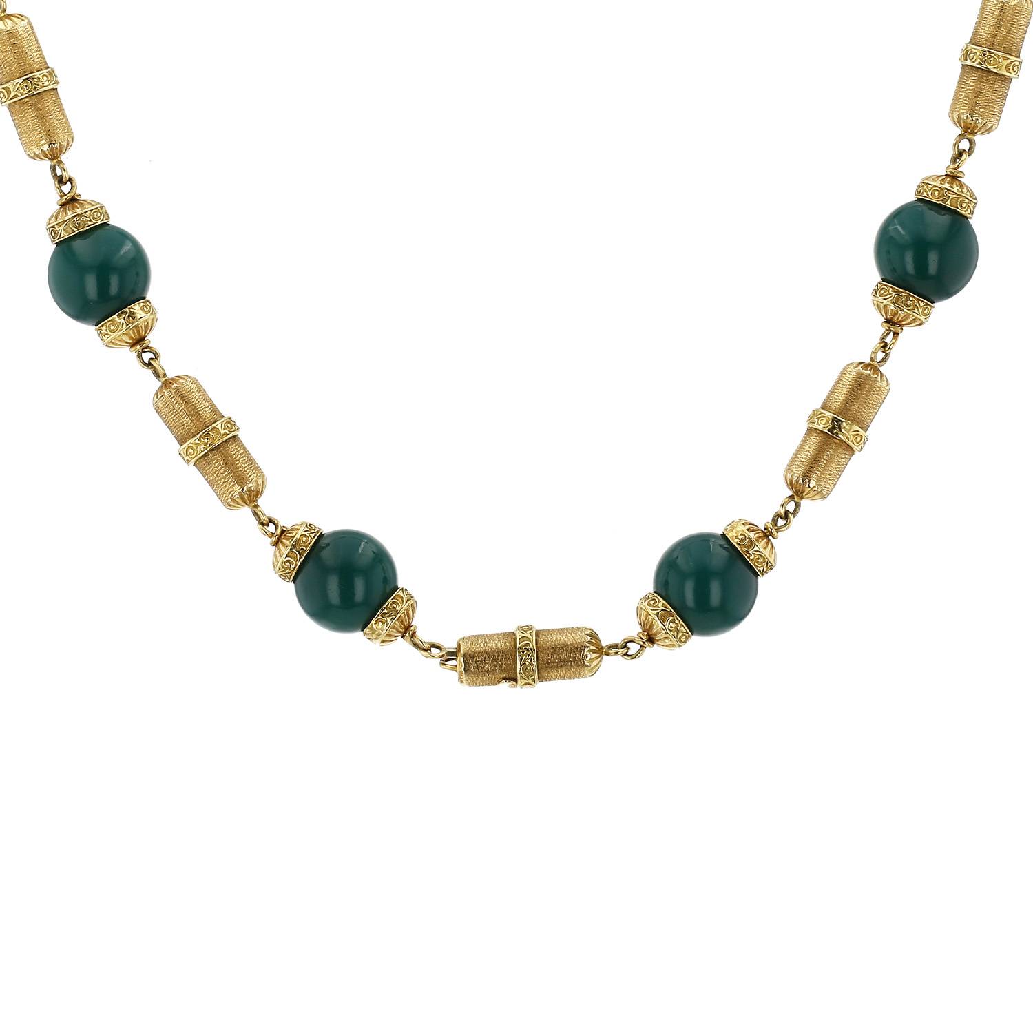 Collana  trasformabile Van Cleef 
Arpels  in oro giallo e crisoprasio