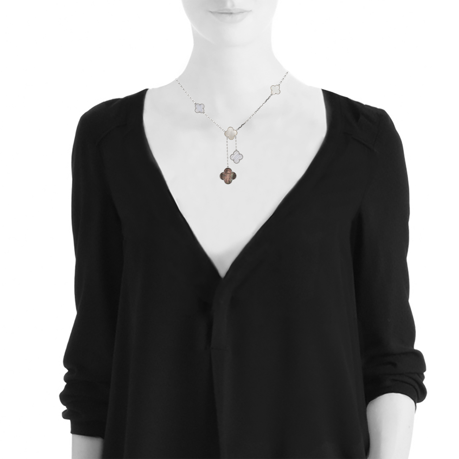 Collier Van Cleef & Arpels Magic Alhambra en or blanc et calcédoine - Detail D1