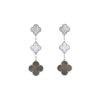 Pendientes colgantes Van Cleef 
Arpels Vintage Alhambra de oro blanco, nácar y calcedonia - 360 thumbnail
