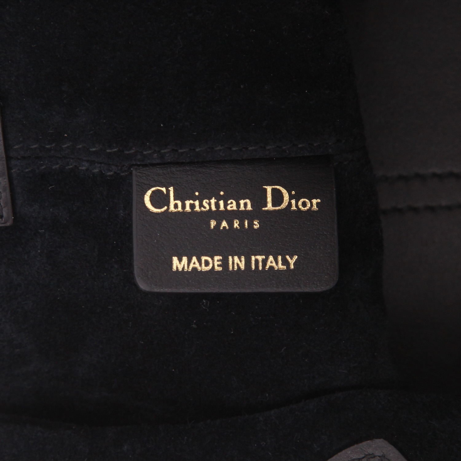 Bolso de mano Dior  Toujours en tweed negro y blanco y cuero negro - Detail D2