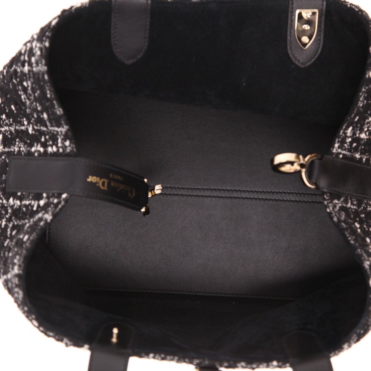 Dior  Toujours handbag  in black and white tweed  and black leather - Detail D3