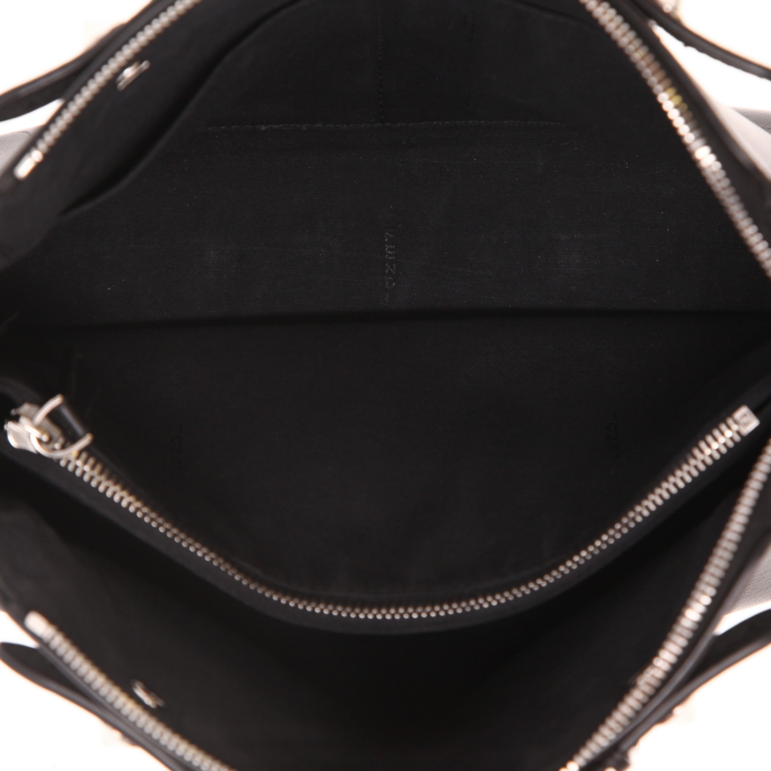 Sac bandoulière Fendi  By the way en cuir noir - Detail D4