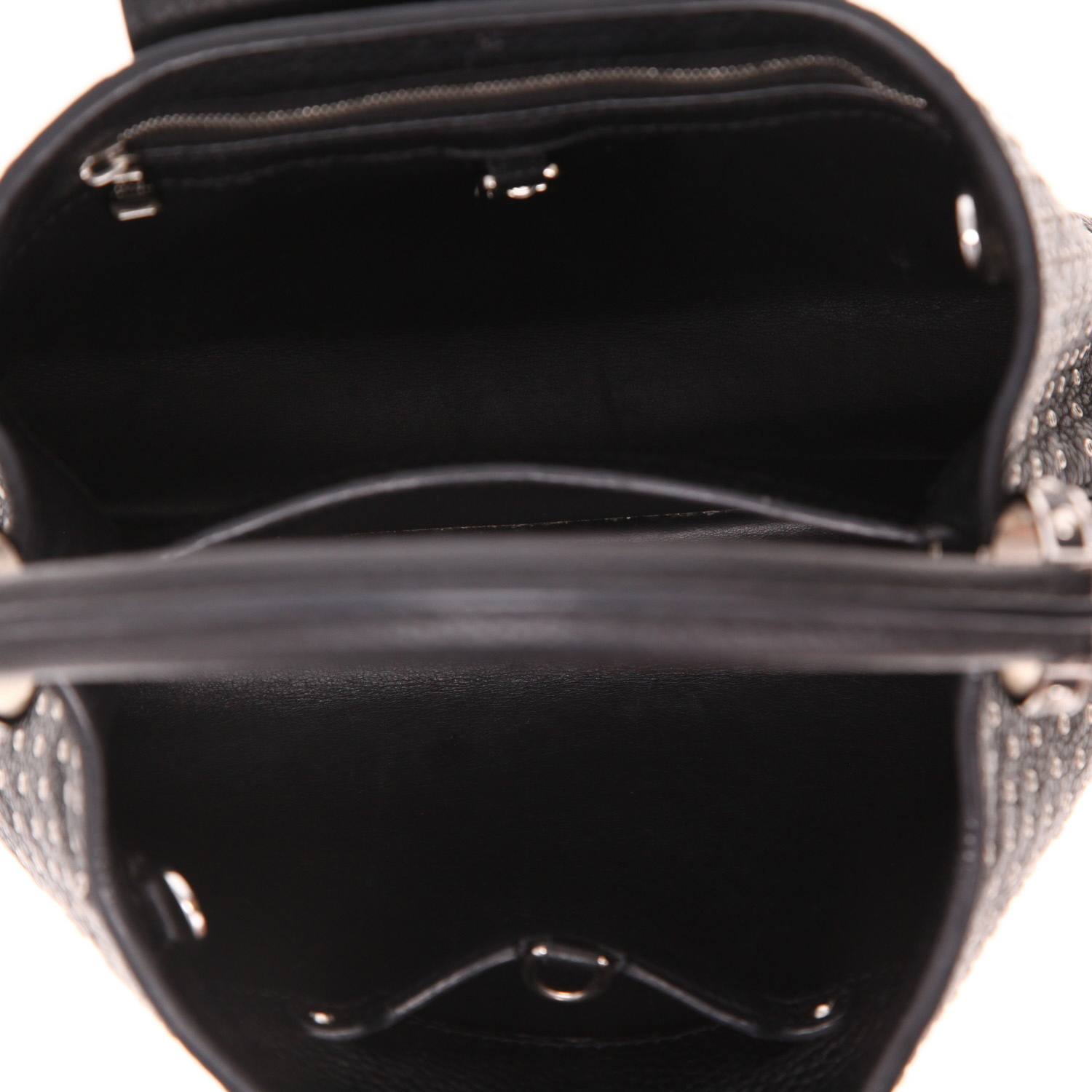 Bolso bandolera Louis Vuitton  Capucines BB en cuero taurillon clémence negro - Detail D3