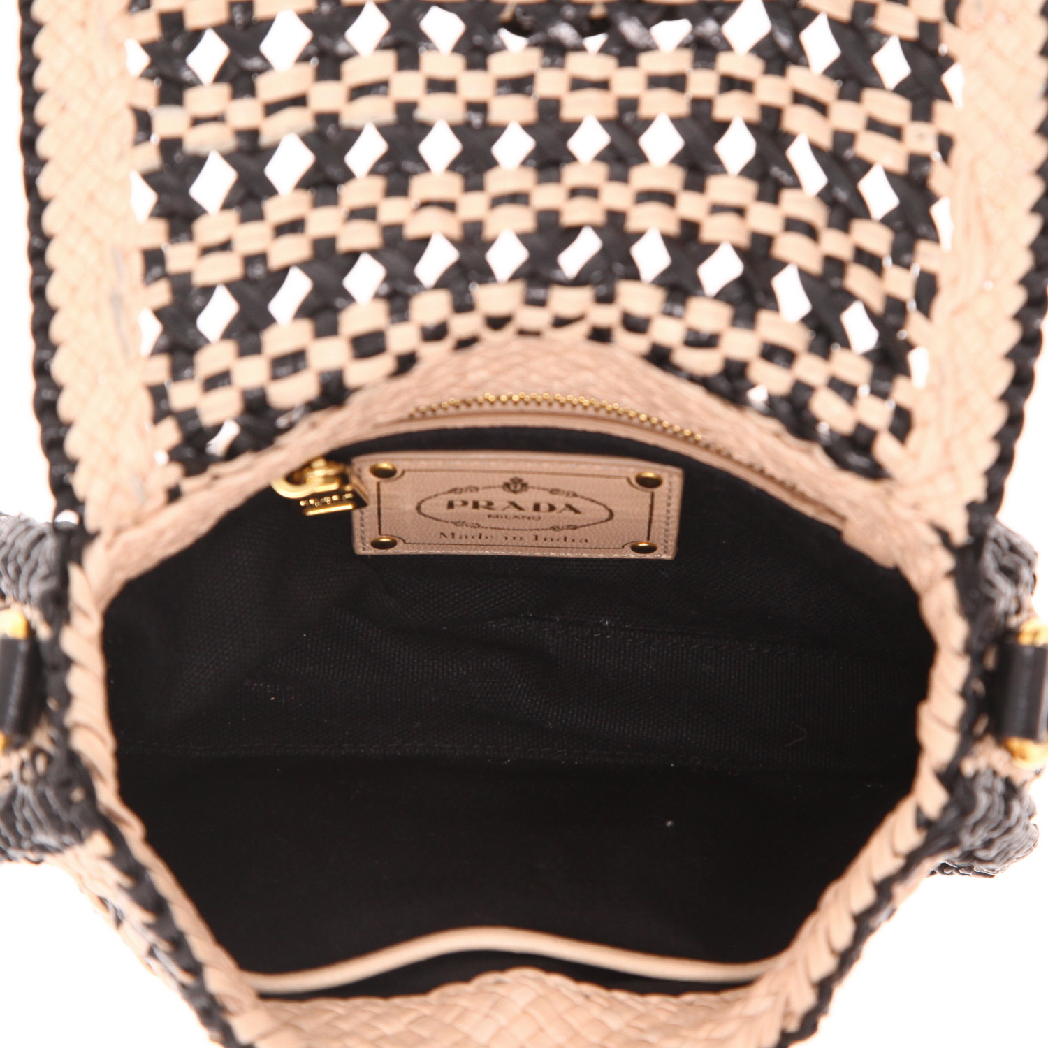 Prada  Madras shoulder bag  in beige and black braided leather - Detail D3