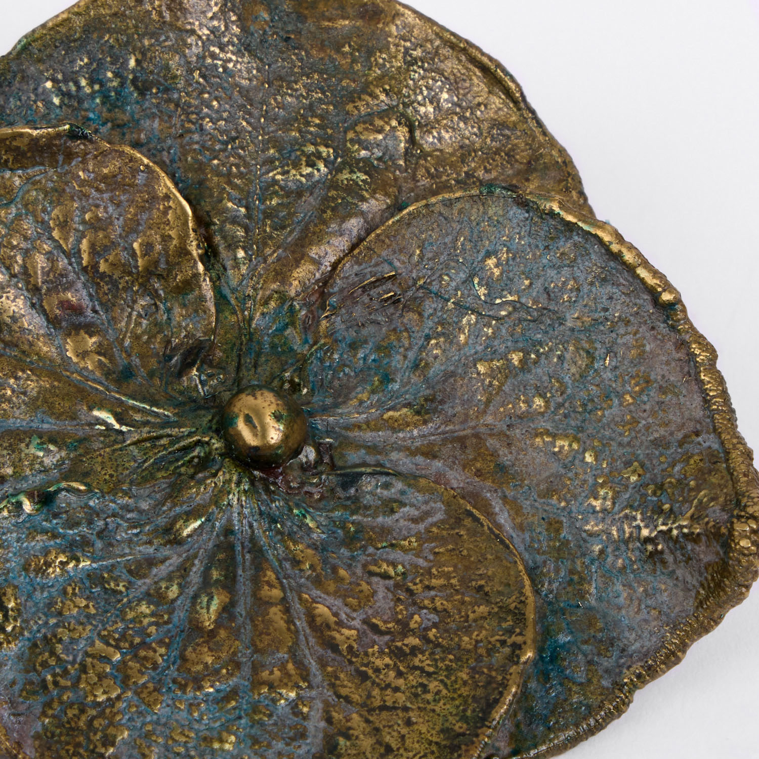 Claude Lalanne (1925-2019), 'Hortensia' brooch - circa 1980 - Detail D1