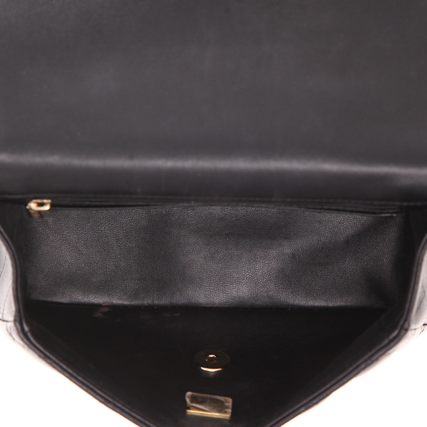 Chanel  Mini Timeless shoulder bag  in black quilted leather - Detail D3