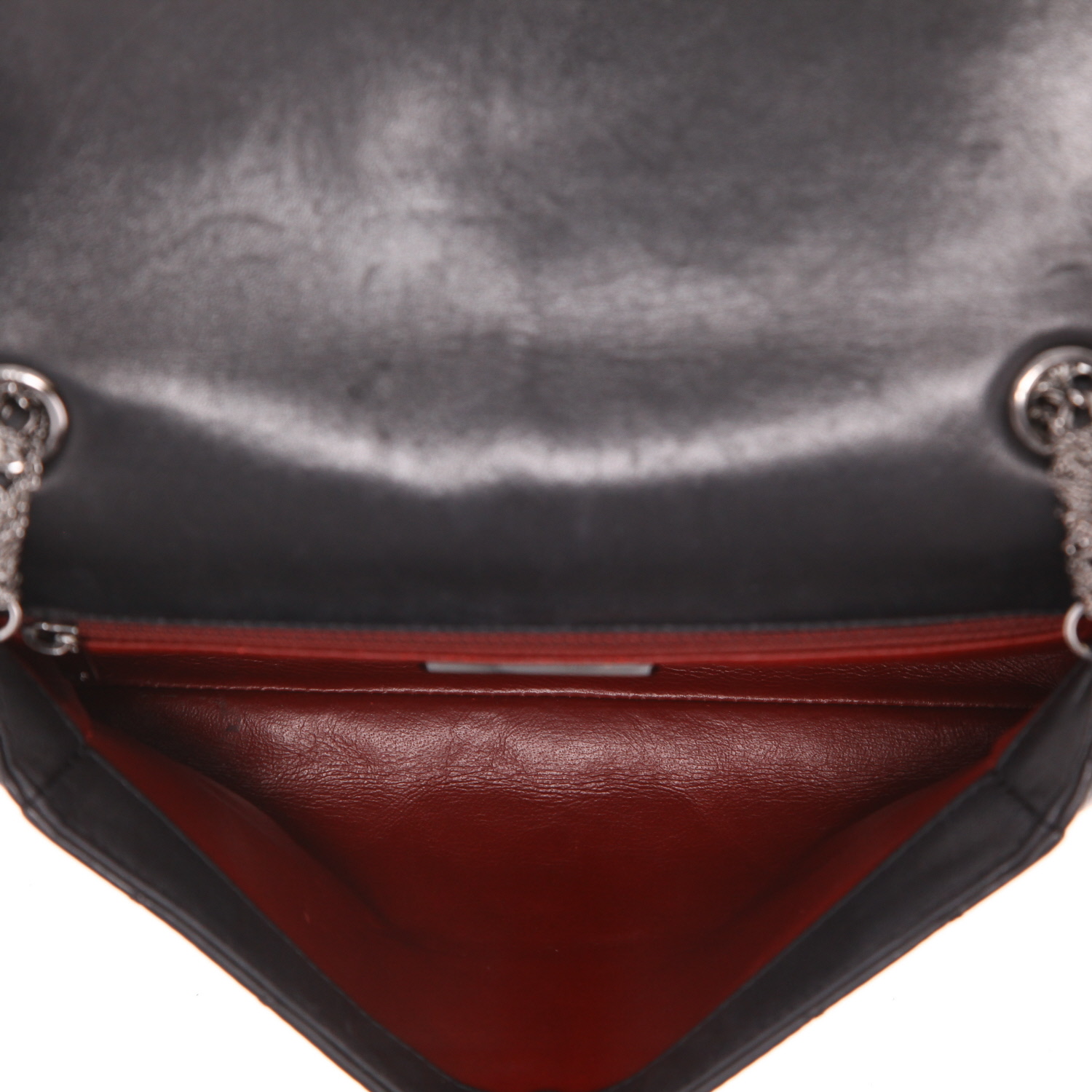 Chanel  Timeless handbag  in black quilted leather - Detail D3