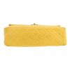 Sac bandoulière Chanel  Timeless Maxi Jumbo en cuir matelassé jaune - Detail D1 thumbnail