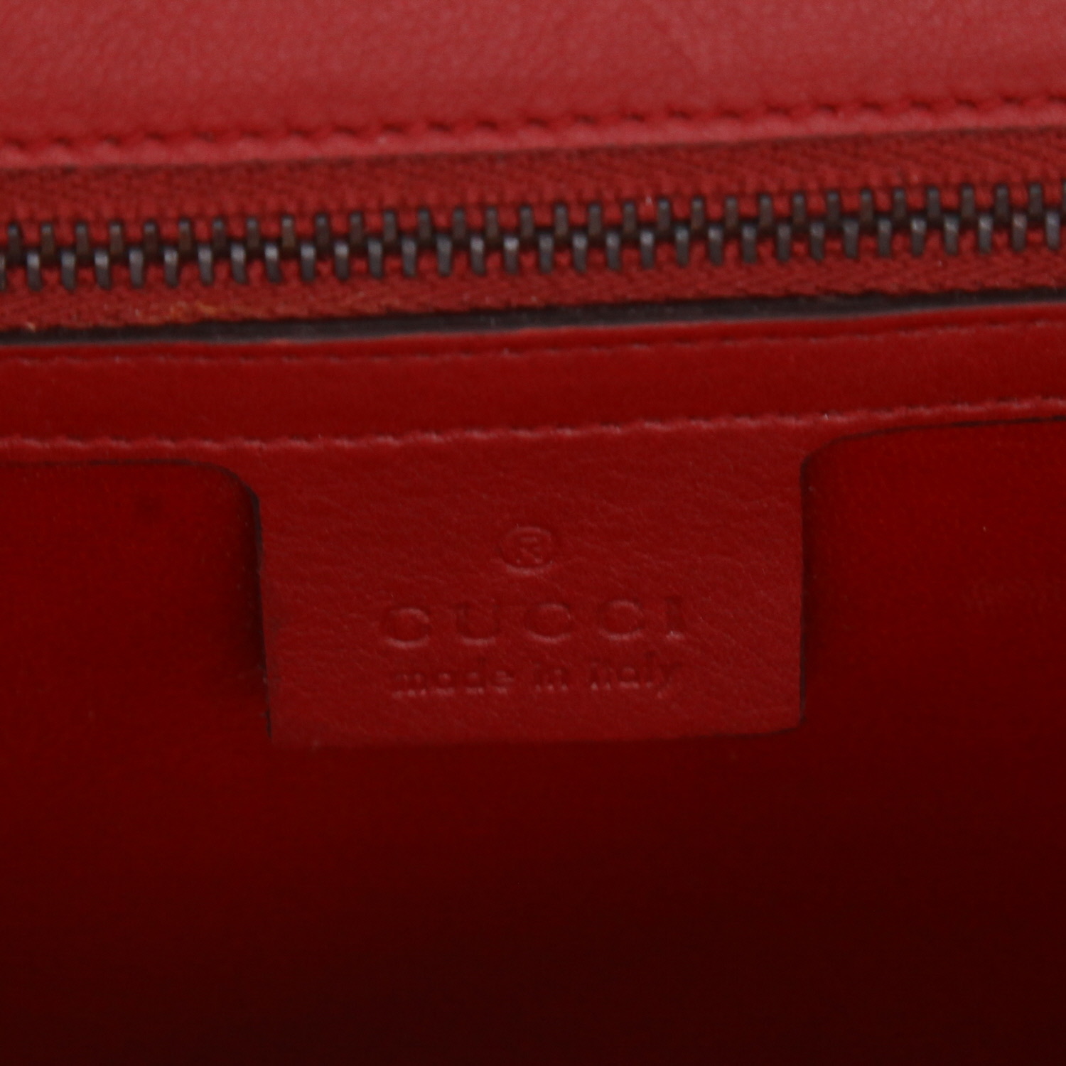 Pochette Gucci   en python rose et rouge - Detail D2
