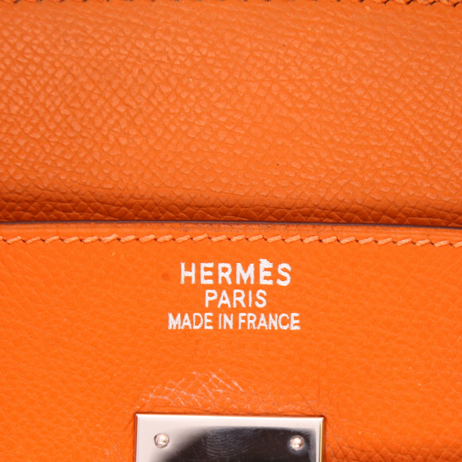 Sac à main Hermès  Birkin 35 cm en cuir epsom orange - Detail D2