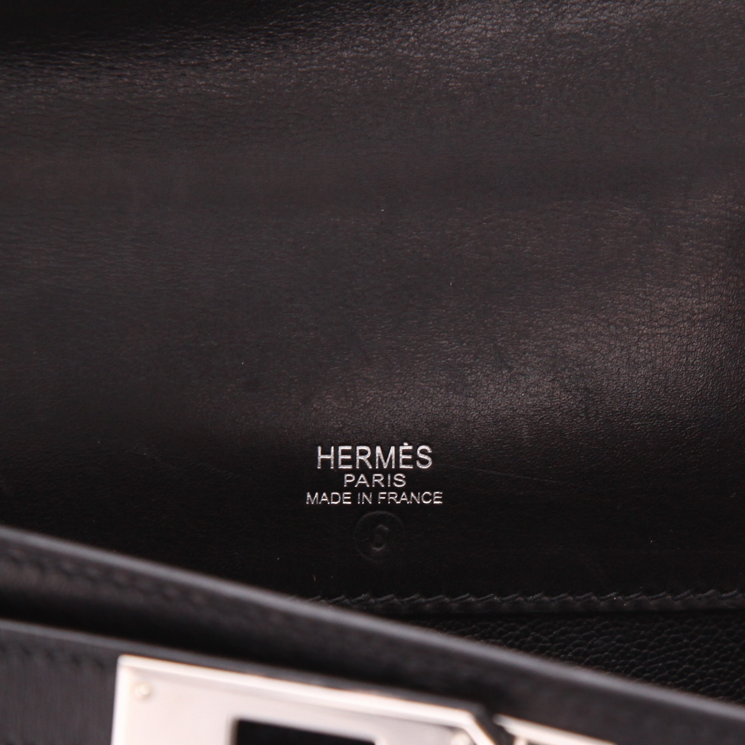 Pochette Hermès  Kelly Cut en cuir box noir - Detail D2