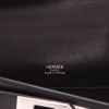 Hermès  Kelly Cut pouch  in black box leather - Detail D2 thumbnail