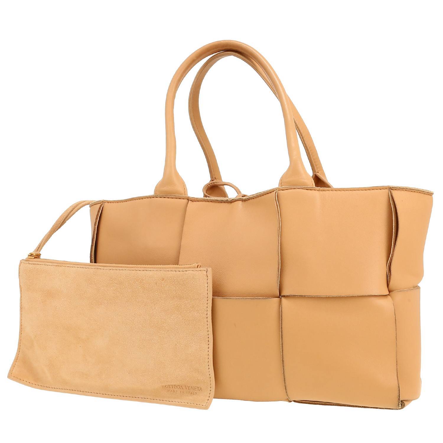 Bottega Veneta Arco small model shopping bag in beige intrecciato leather