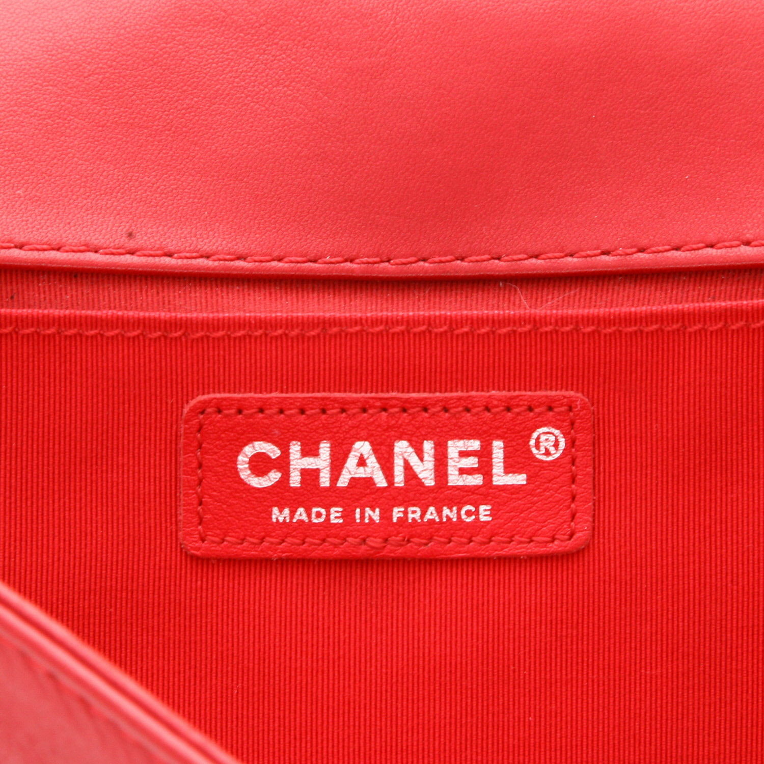 Chanel  Boy shoulder bag  in black and red bicolor  quilted leather - Detail D2
