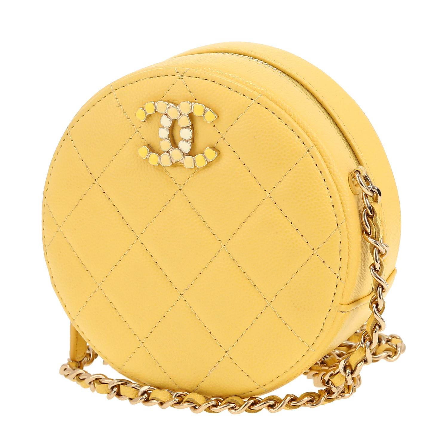 Bolso bandolera Chanel  Round on Earth en cuero acolchado amarillo