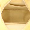 Sac bandoulière Chanel  Round on Earth en cuir matelassé jaune - Detail D3 thumbnail