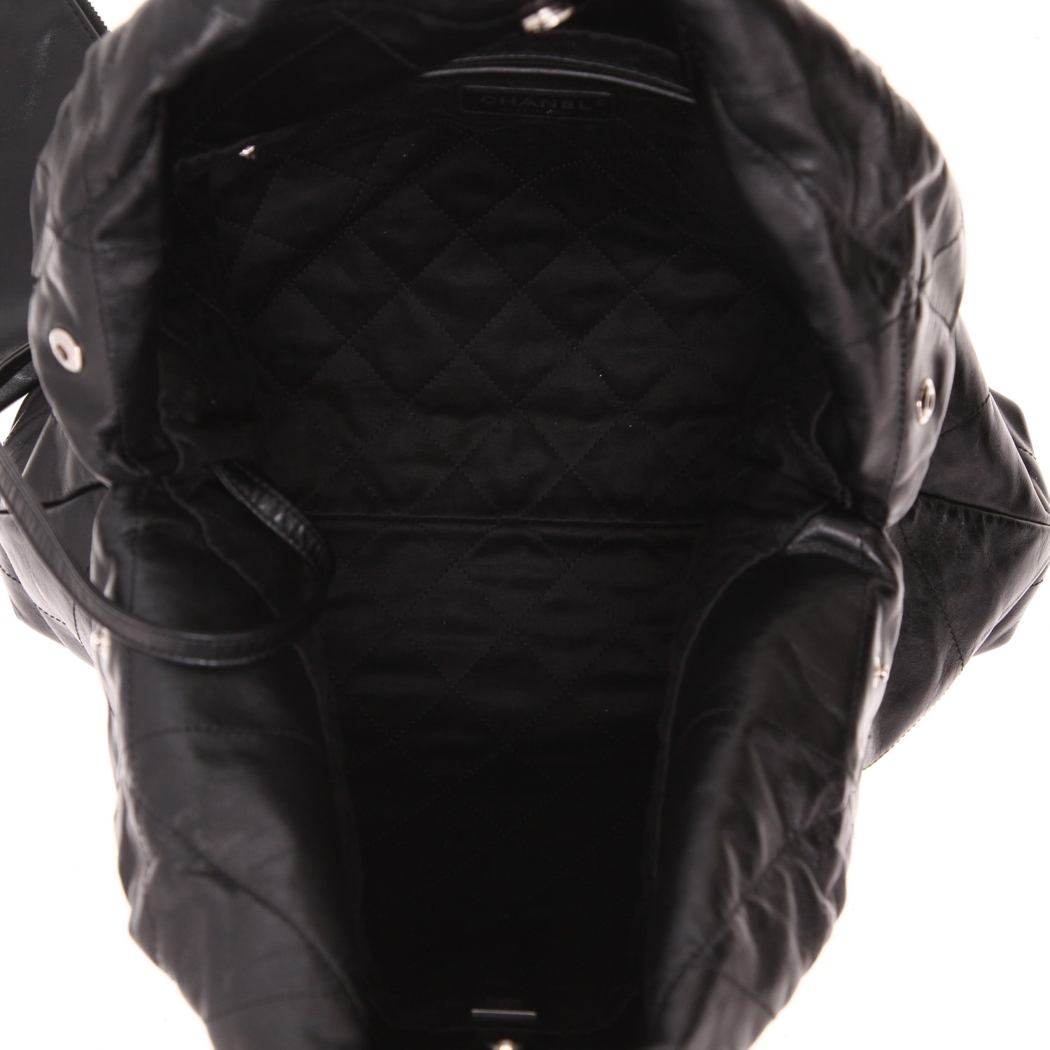 Shopping bag Chanel  22 in pelle nera - Detail D3