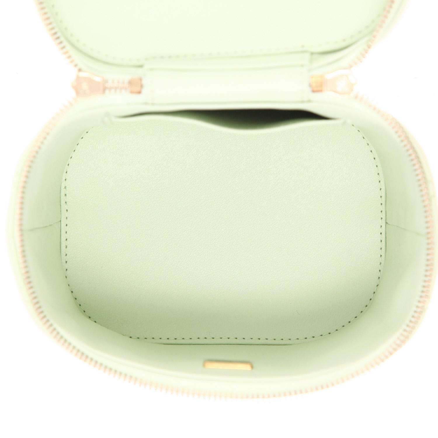 Vanity Chanel  Vanity en cuero acolchado verde - Detail D3