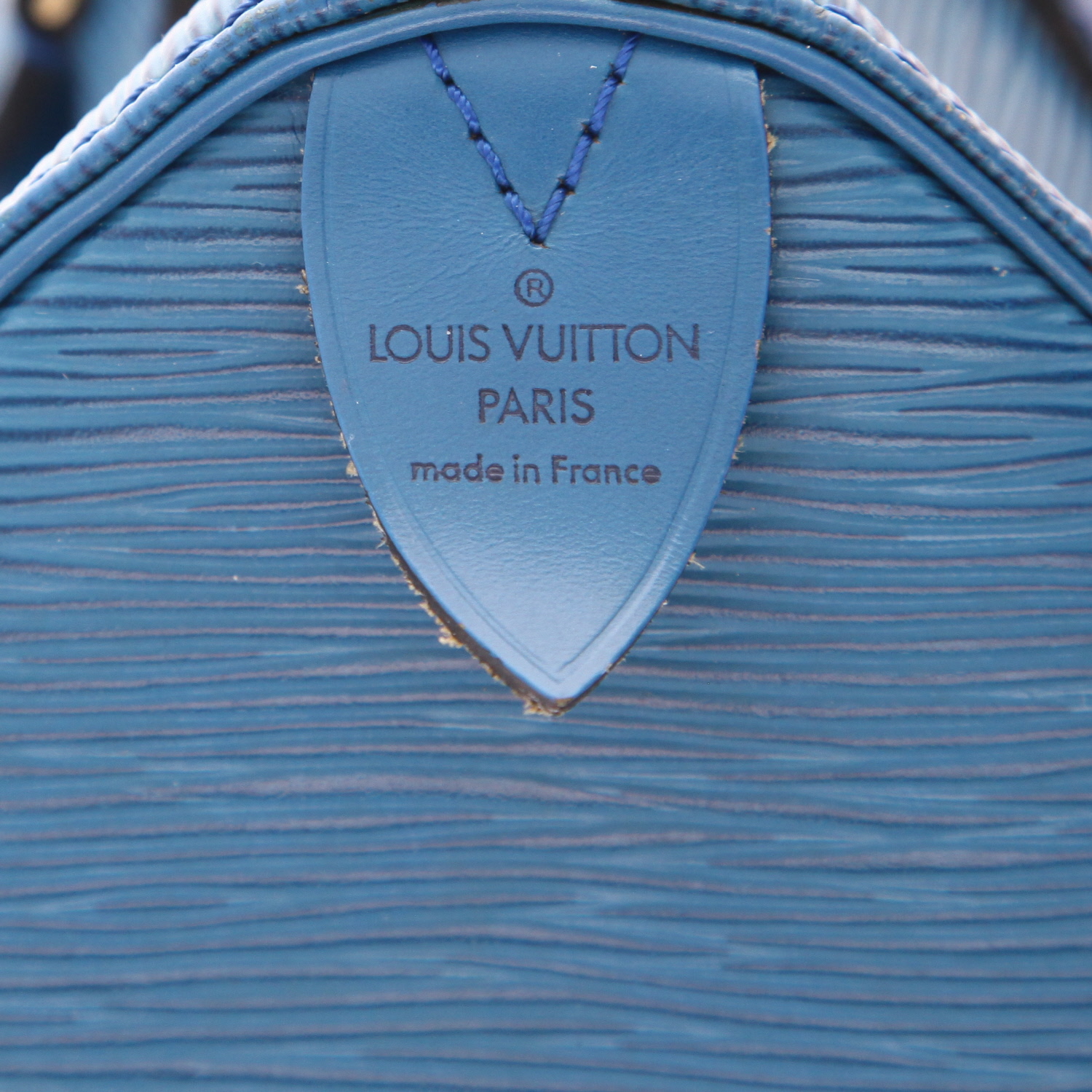 Sac à main Louis Vuitton  Speedy 25 en cuir épi bleu - Detail D2