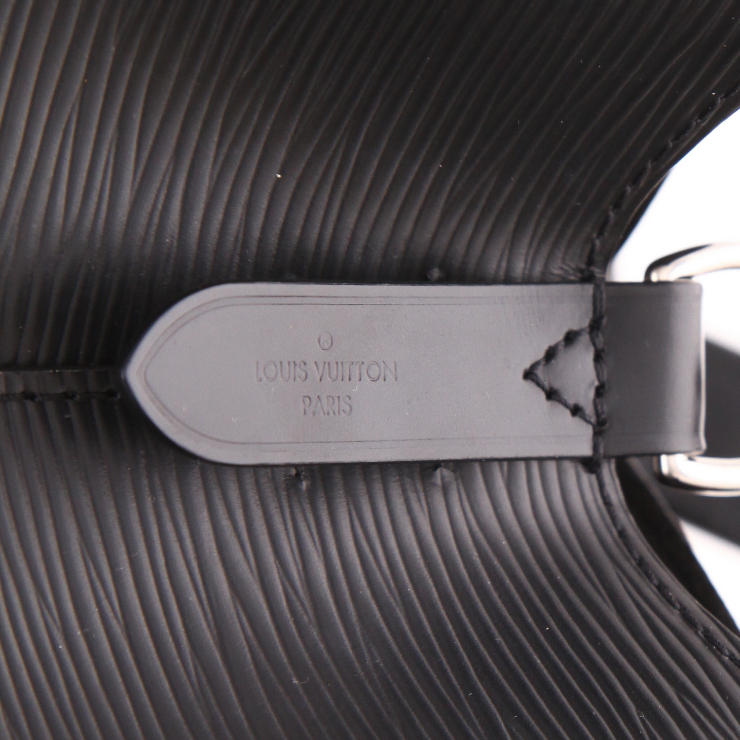 Louis Vuitton  NéoNoé handbag  in black epi leather - Detail D2