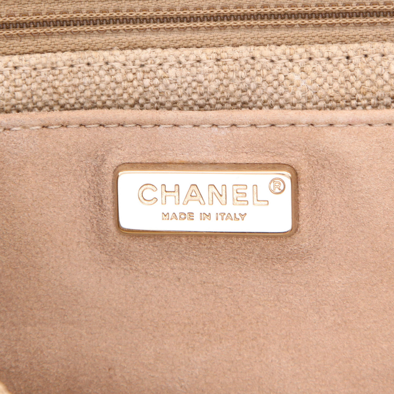 Chanel  Timeless handbag  in beige canvas  and paillette - Detail D2