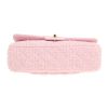 Bolso de mano Chanel  Timeless Classic en tweed rosa - Detail D1 thumbnail